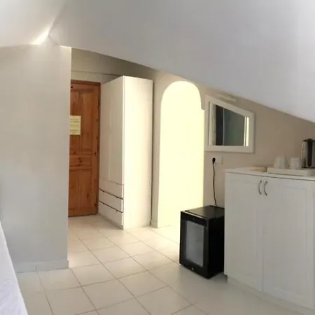 Kale Otel